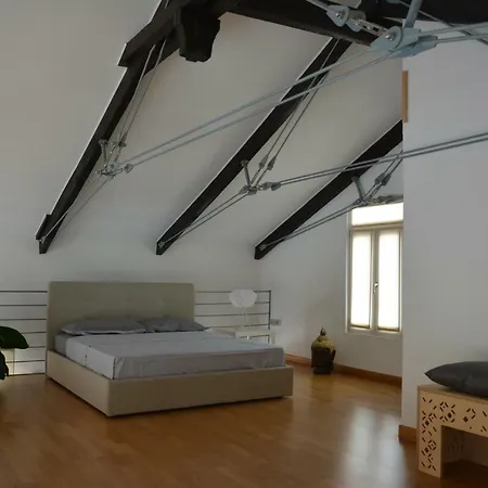 Apartment In Uno Yoga Studio