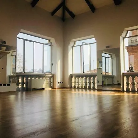 In Uno Yoga Studio Asti
